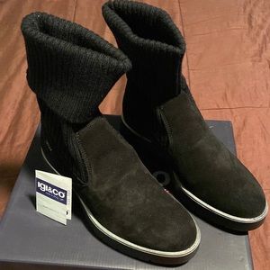 Wedged Booties by Igi&Co. Brand. NIB!